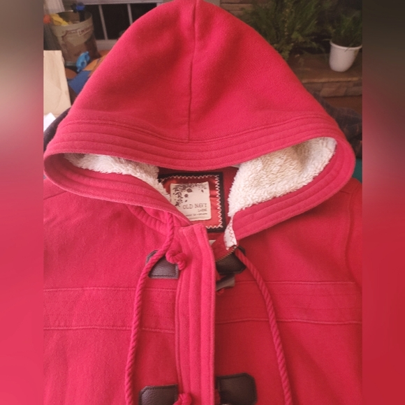Old Navy Red Hooded Toggle Coat Large Red Exceptionally Nice Warm ♥️ - Picture 6 of 6
